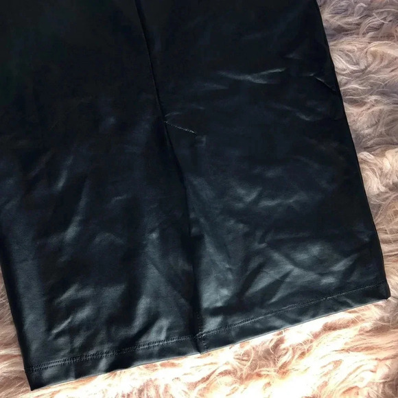 Original Black Simlu Polyester Leather-look High-waisted MIDI Skirt - Picture 4 of 5